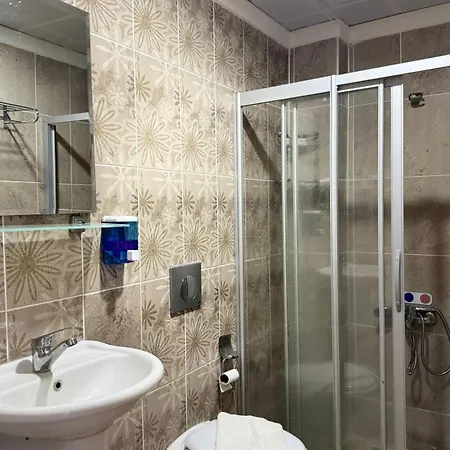 Titanium Szálloda